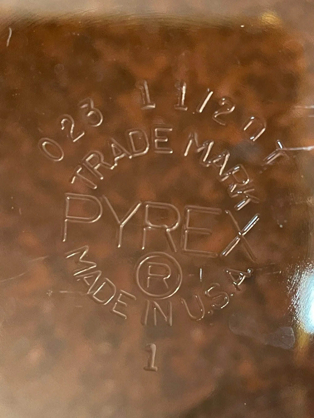 Pyrex vintage silver
